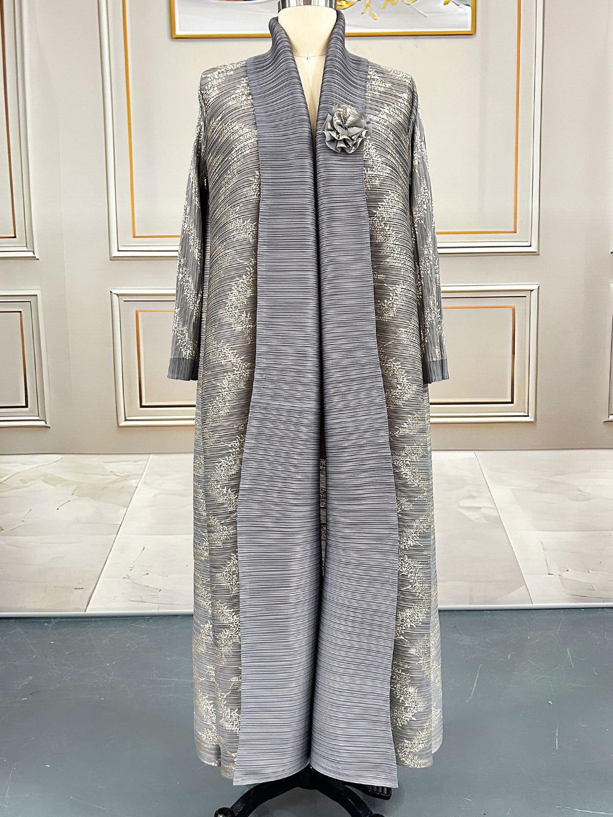 Middle Eastern robes for women Issey Miyake pleated printed cardigan long coat Arab robes large size Abaya
