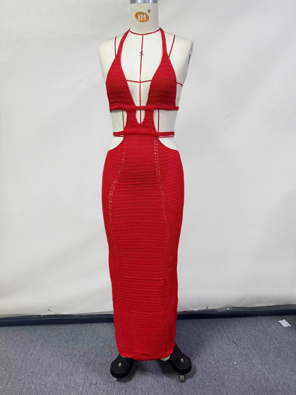 2023 European and American ins style hot selling new sexy street style pure desire halter neck wrap chest hollow lace dress female