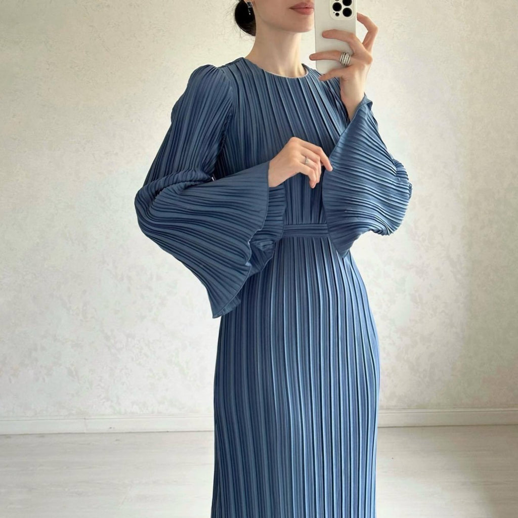 Amazon European and American clothing 2023 new autumn long skirt temperament pleated bell sleeve mid-length dress
