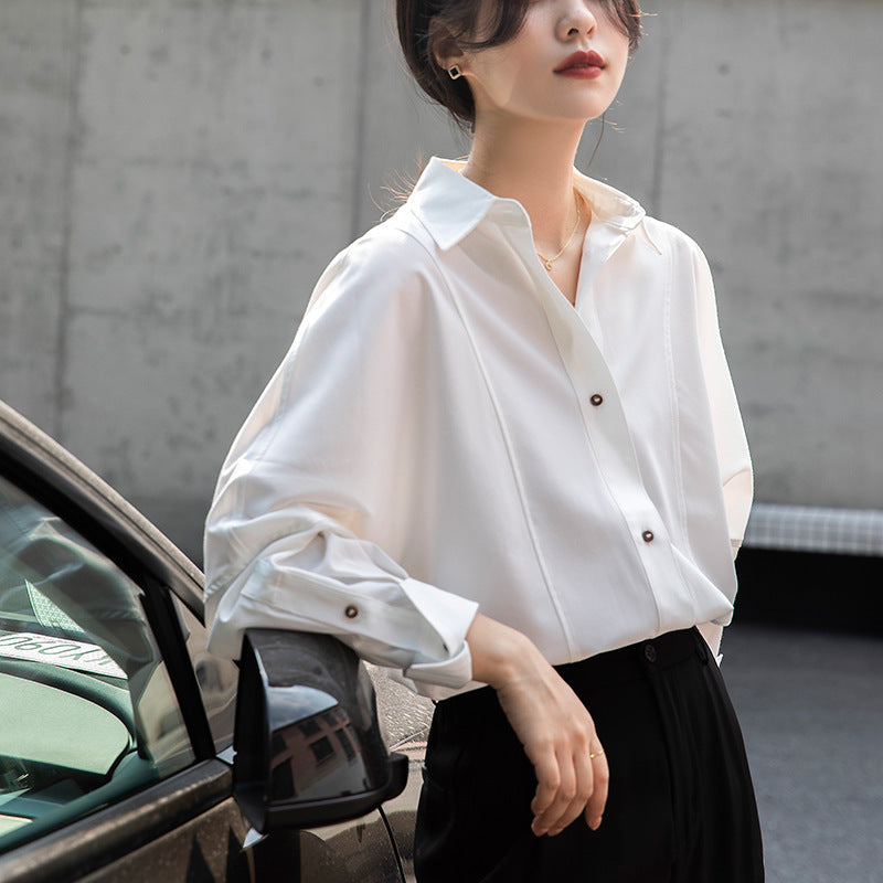 French-style women's shirt, 2026 spring and autumn, white top, new design, layering, niche style, long-sleeved, wrinkle-resistant shirt.