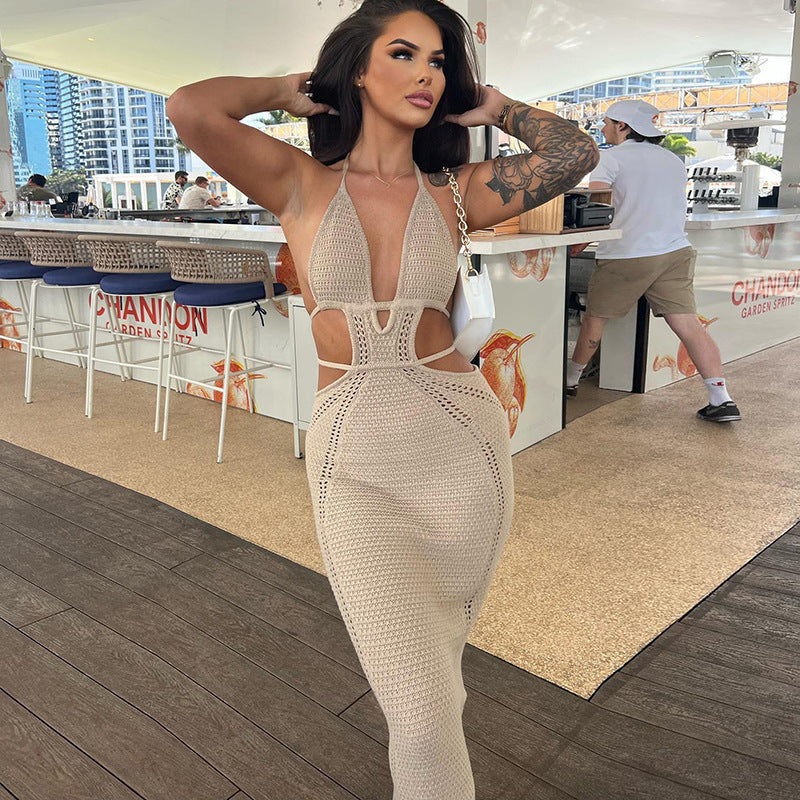 2023 European and American ins style hot selling new sexy street style pure desire halter neck wrap chest hollow lace dress female