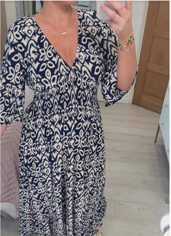 2024 Summer New Amazon Super Fairy V-neck Dress Seaside Vacation Beach Dress Printed Loose Long Dress Women