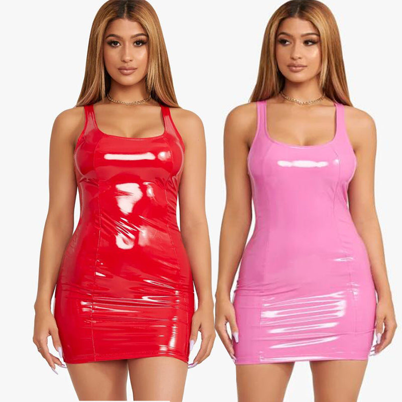 2022 color imitation leather dress zipper PU high elastic round neck one-piece short skirt four-sided elastic leather skirt package hip skirt