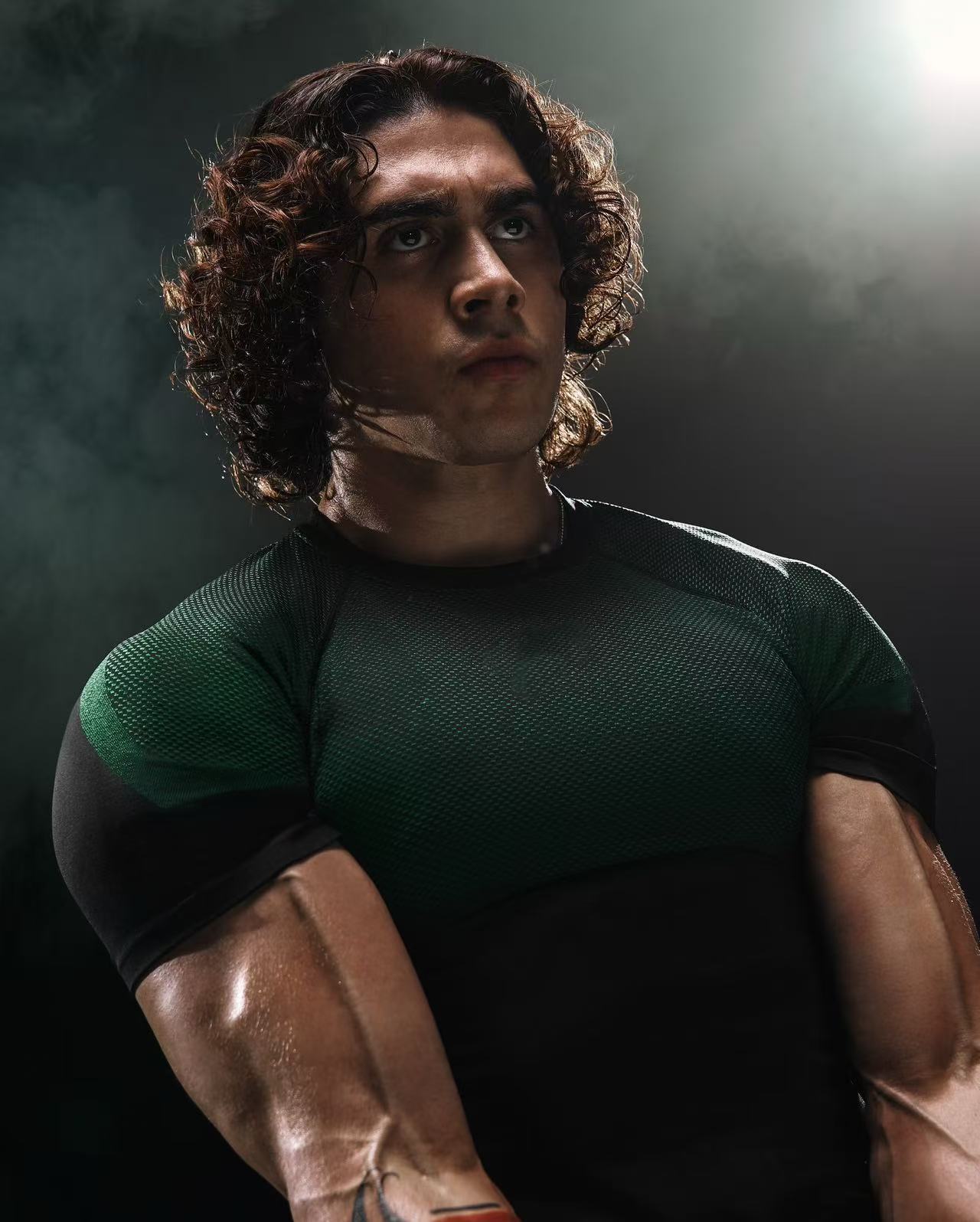 GYMSHARK Men's Fitness Top, Casual Running, Quick-Drying, Breathable, Tight-Fitting Short-Sleeve T-Shirt, Men's Muscle Shark