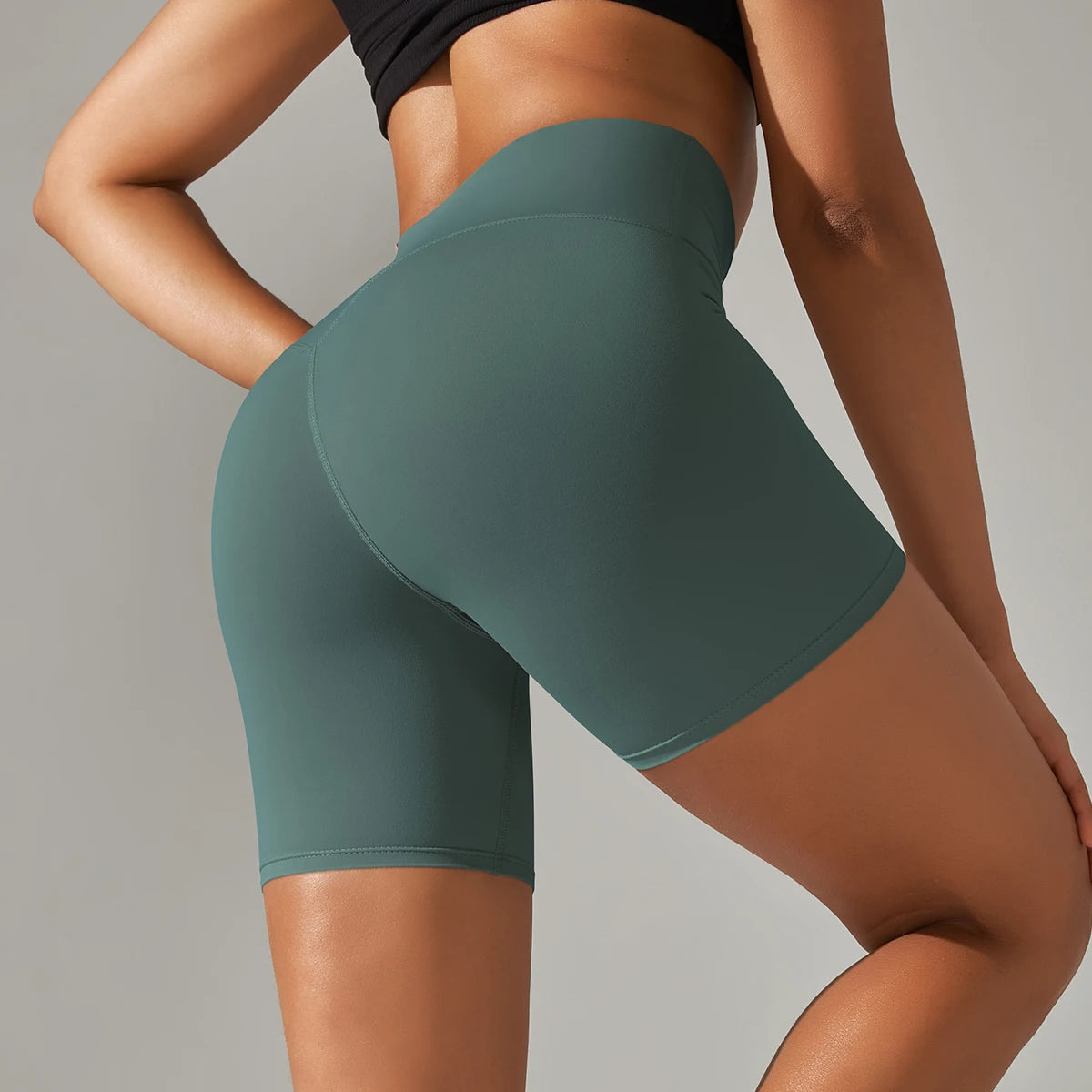 Seamless Yoga Shorts Women Fitness Shorts Running Cycling Shorts Breathable Sports Leggings High Waist Workout Gym Shorts