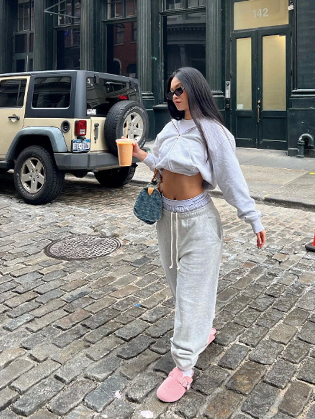 Women's Hoodie Set Women's Casual Long Sleeve Cropped Sweatshirt and Drawstring Waist Sweatpants for Winter Women