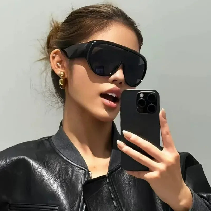 Luxury Large Sunglasses Exaggerated Oversized Retro Oval Gradient Pilot Sunglasses UV Protection One Piece Sun Glasses Goggles