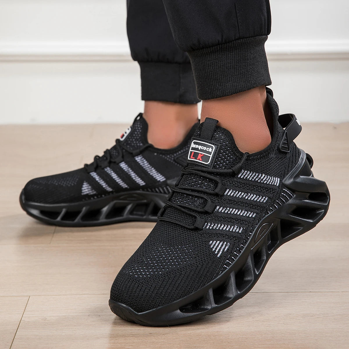 Men's Fashion Versatile Comfortable Lace-up Sports Casual Shoes, Mesh Shoes, Simple Striped All-Season Thick-Soled Trendy Sports