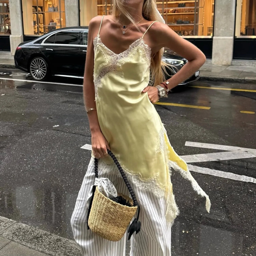 Sexy Lace Irregular Women's Tank Top Chic V-neck Backless Sleeveless See Through Female Vest 2025 Summer Lady High Street Tops